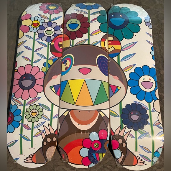 *NWT* Takashi Murakami × ComplexCon Eden
Skateboard Deck (Set of 3) *Deadstock* - Picture 2 of 13